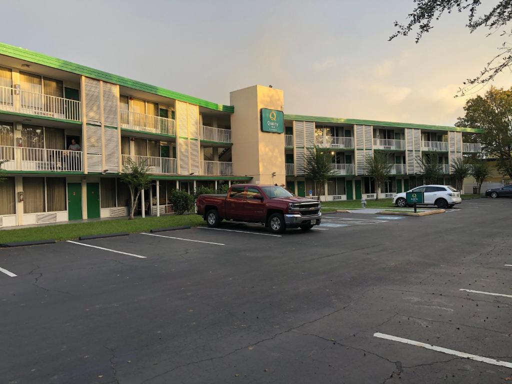 Econo Lodge - Kissimmee Main image 1